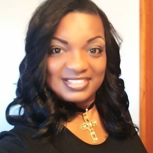 Meet your Posher, Marie